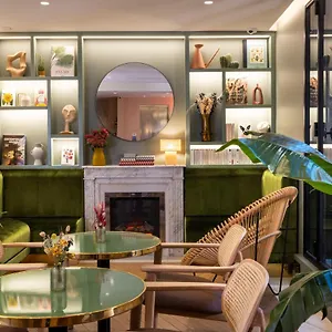 3* Hotel La Canopée