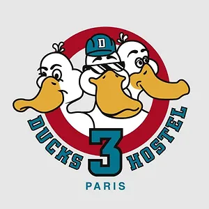  Ostello The 3 Ducks Eiffel Tower By Hiphophostels